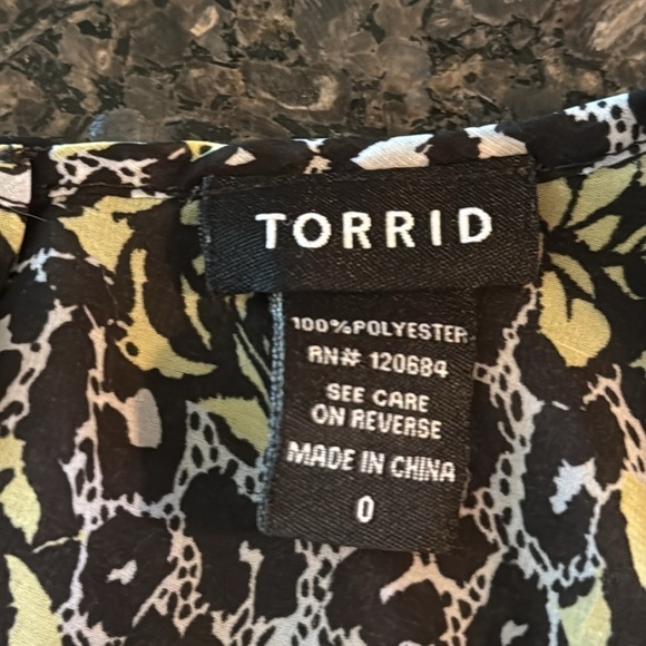 Torrid Black, Yellow And White Rose Print Chiffon Ruffle/Button Detail Tank - Picture 7 of 8